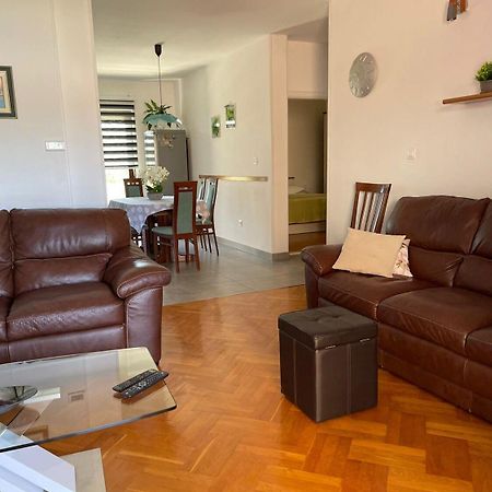 Apartment Bilja Rogoznica  Eksteriør bilde