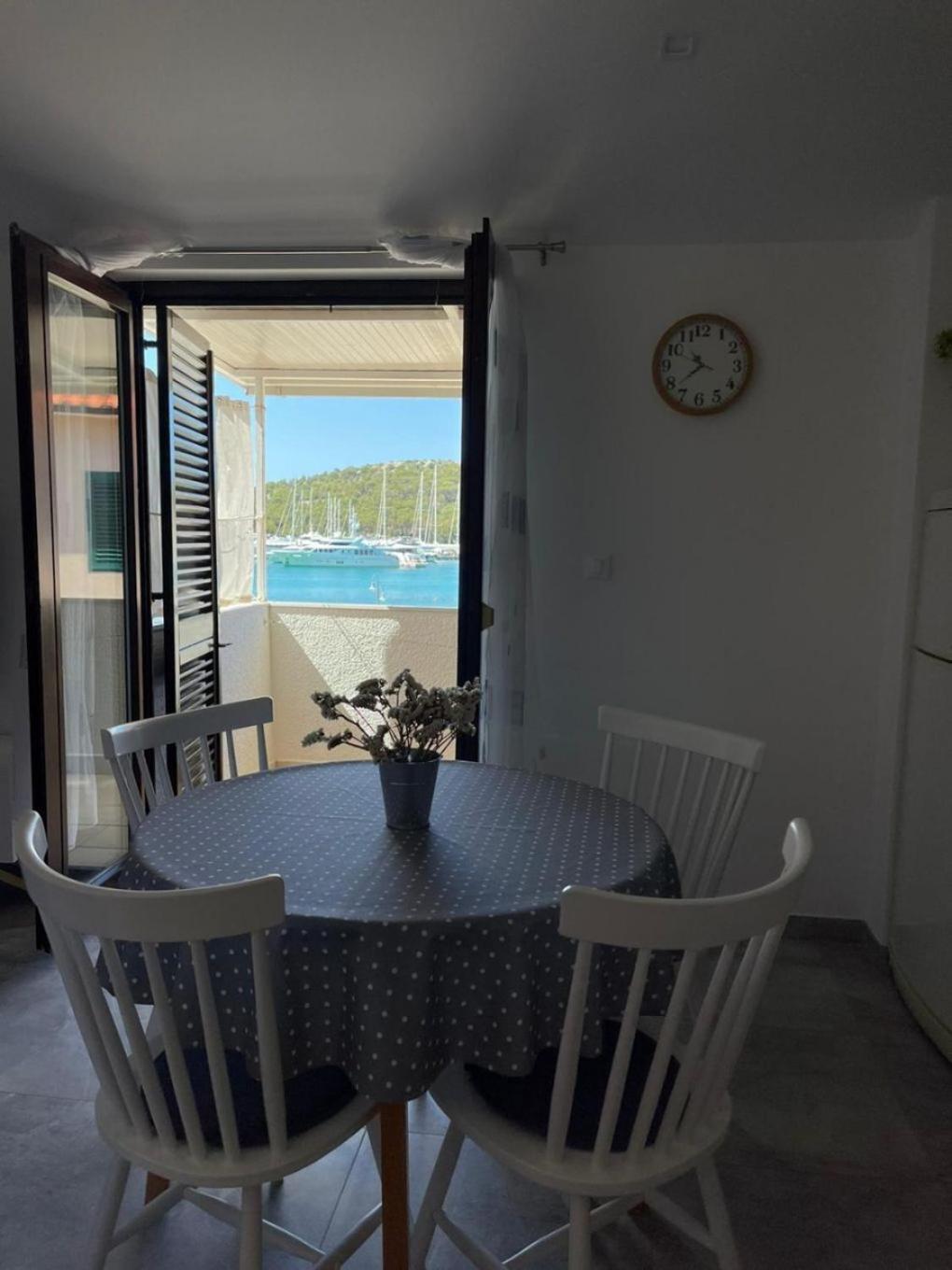Apartment Bilja Rogoznica  Eksteriør bilde