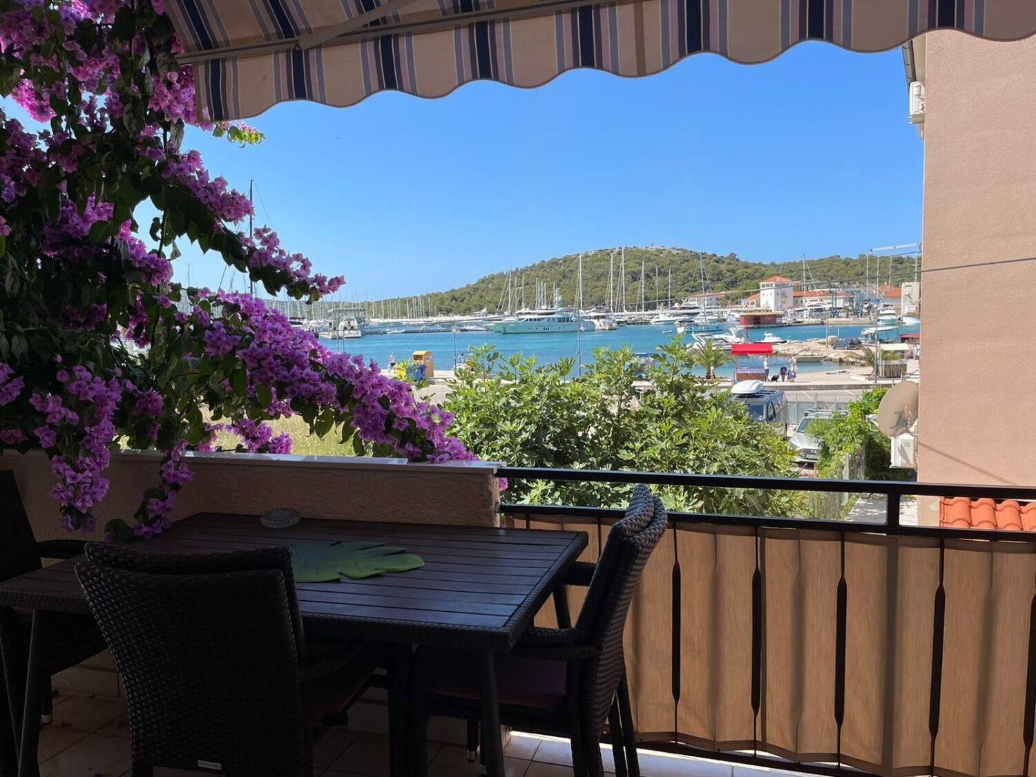 Apartment Bilja Rogoznica  Eksteriør bilde